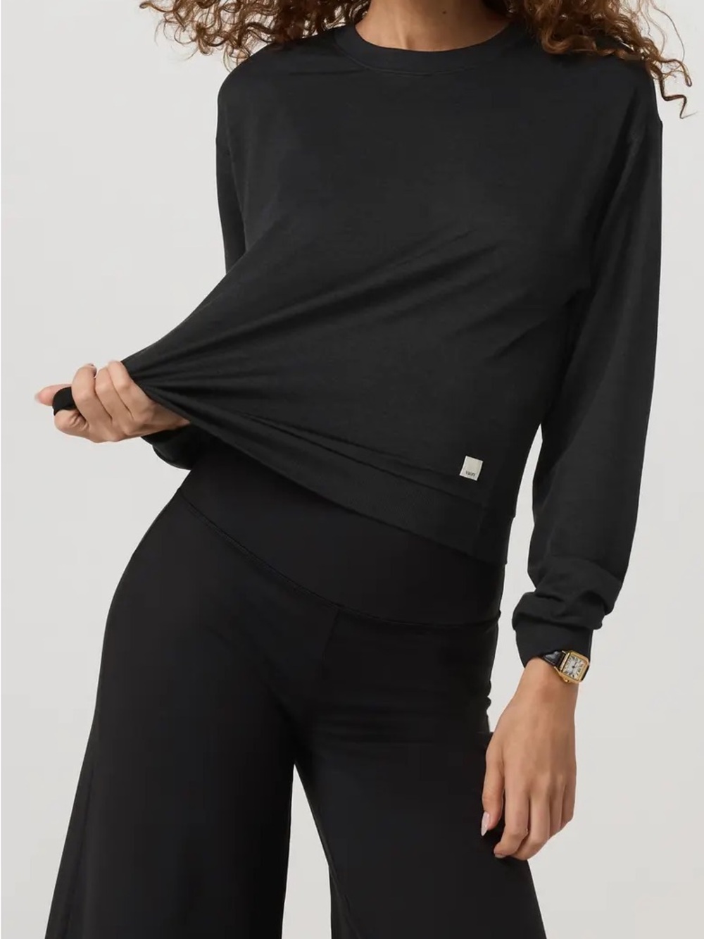 Vuori Halo Modern Sweatshirt in Black